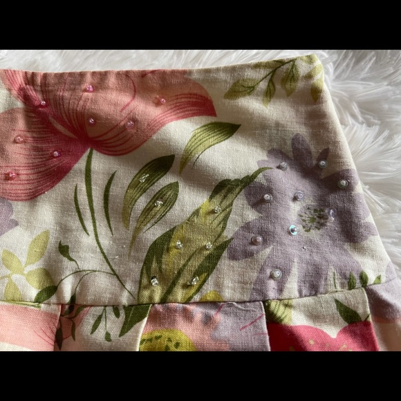 Beautiful Floral Summer Skirt - Picture 5 of 12